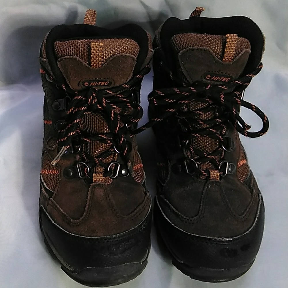 HI-TEC WATERPROOF SHOES BOOTS
